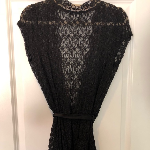 Gorgeous Lace Black Camisole with Satin Ribbon Tie - Picture 8 of 8